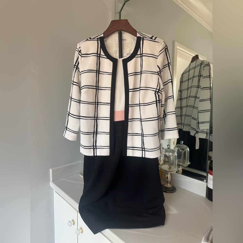 Studio 17 Black and White Ensemble